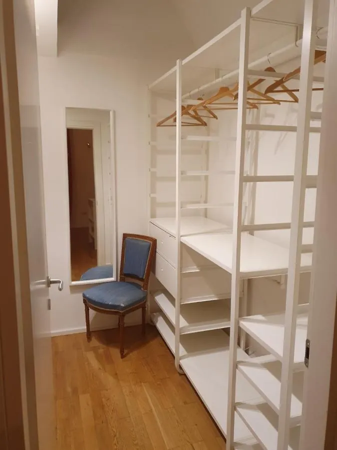 Vico Rooms Naples Bed & Breakfast
